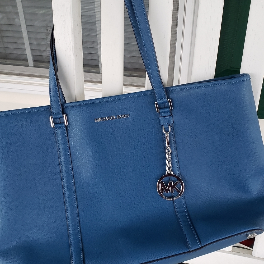 Michael Kors blue large shoulder bag